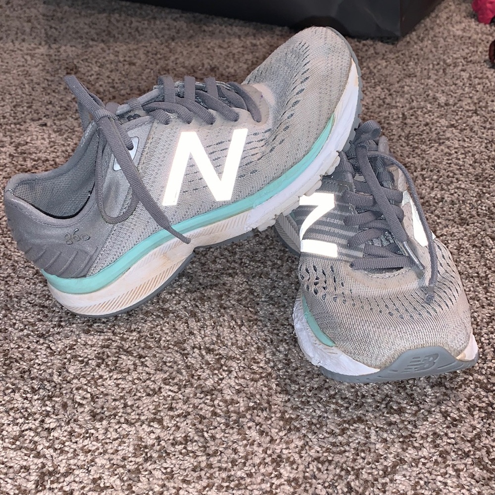 New Balance 860 v10 sz 6